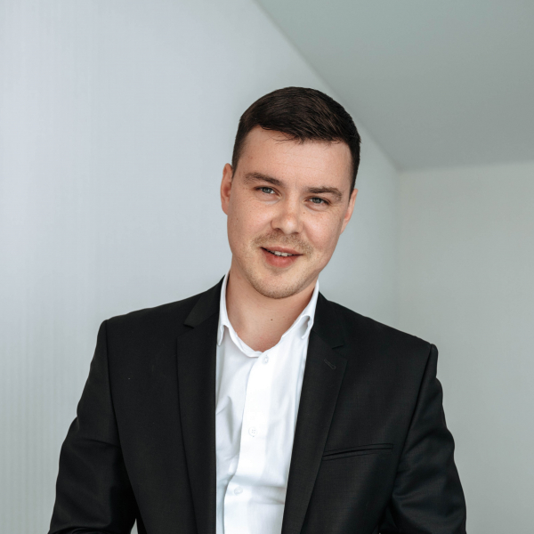 Алеев Ринат